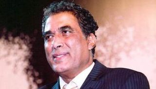 الفنان الراحل احمد زكي