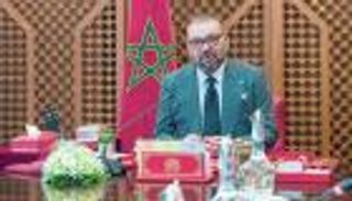 ملك المغرب يُعزي السيسي في ضحايا قطاري سوهاج