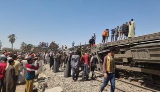 صورة من موقع حادث قطاري سوهاج 