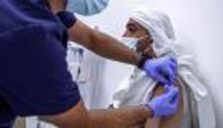  الإمارات تقدم 8.1 مليون جرعة من لقاح كورونا