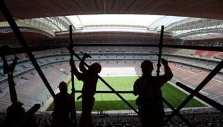 عمال ملاعب مونديال قطر - أرشيفية