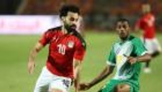 بسبب "حصار السيلفي".. صحف العالم تعلق على غضب محمد صلاح