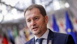 رئيس وزراء سلوفاكيا إيجور ماتوفيتش المستقيل