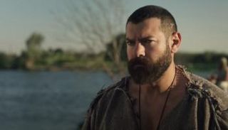 عمرو يوسف في مشهد من مسلسل 