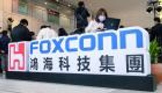 أزمة كبيرة تواجه "أبل" حتى 2022 والسبب "فوكسكون".. صدمة آيفون