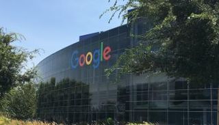شركة "جوجل" تلغي الاحتفال بيوم "كذبة أبريل"