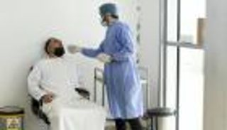 شفاء 2435 حالة جديدة من كورونا في الإمارات