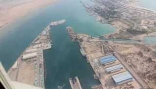 قناة السويس في طريقها لموسوعة جينيس بهذه الصورة