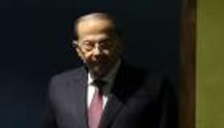 لبنان الجريح.. عون "نادم" ويهرب إلى "بستان جده"