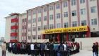 تركيا تضع مستقبل 138 ألف طالب تحت رحمة "الولاء لأردوغان"