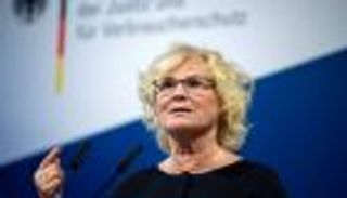 قبيل عيد الفصح.. إقرار قانون ضد التطرف و"الكراهية" بألمانيا