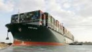 خسائر إغلاق السفينة إيفر جيفن لقناة السويس ستصل إلى مليار دولار