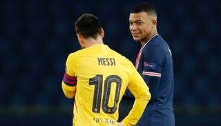 كيليان مبابي لاعب باريس سان جيرمان