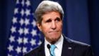 جون كيري يزور "شمس 1" الإماراتية.. إحدى أكبر محطات العالم