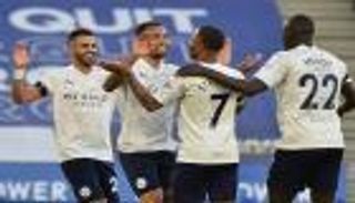 مورينيو يمنح مانشستر سيتي أولى بطاقات دوري أبطال أوروبا 2022