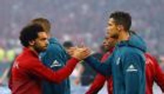 بسبب كريستيانو رونالدو.. مدافع ريال مدريد يتحدى محمد صلاح