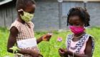 كورونا حول العالم.. إصابات قياسية بالهند وحملة تطعيم تجارية في باكستان