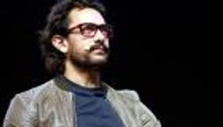 أمير خان يعترف: لا أتقاضى أجرا قبل نجاح أفلامي