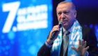 "ثورة المتقاعدين".. غضب الجنرالات يثير ذعر أردوغان