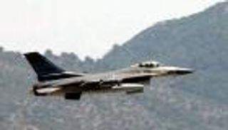 تحطم مقاتلة تركية ومصرع قائدها وسط البلاد 