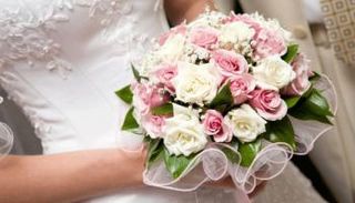 أم تكتشف خلال حفل زفاف ابنها أن زوجته المستقبلية هي ابنتها المفقودة منذ 20 عاما