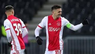 أياكس الهولندي