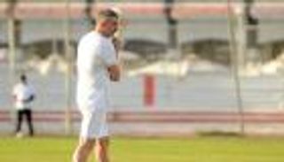 صفقات الزمالك.. مقصلة كارتيرون تطيح بـ3 لاعبين