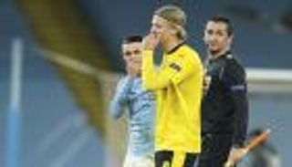 أزمة بطلها هالاند.. طلب غريب يحرج حكم لقاء السيتي ودورتموند