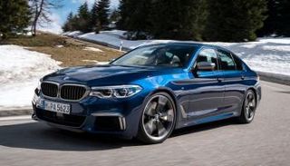  بي إم دبليو M550i 