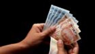الليرة التركية تتراجع بفعل إصابات قياسية لكورونا