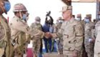رئيس أركان الجيش المصري يشهد المشروع التكتيكي "جاسر - 5" بالمنطقة الغربية