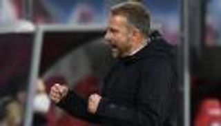 انزعاج وسعادة.. مدرب بايرن يتحدث عن فرص الصعود أمام باريس