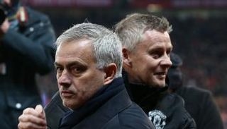 جوزيه مورينيو مدرب توتنهام وسولسكاير مدرب مانشستر يونايتد