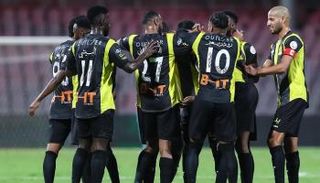 الاتحاد والهلال في كلاسيكو الدوري السعودي