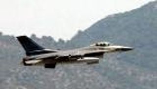 تحطم مقاتلة تركية قبالة سواحل إزمير.. الثانية خلال 3 أيام