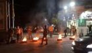 لبنان على شفا الهاوية.. النظام المصرفي العالمي يعزله تدريجيا