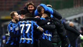 فريق إنتر ميلان بقيادة كونتي