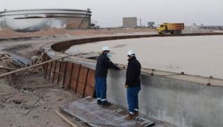 مجمع خزانات السدرة النفطي الذي سبق وهاجمه تنظيم داعش 