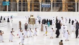 إطلاق حزمة من الخدمات للمعتمرين