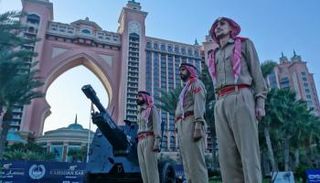 شرطة دبي أنهت تجهيز مدافع الإفطار لاستقبال رمضان