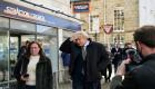 رئيس وزراء بريطانيا يشعل الغضب في أيرلندا.. ما السبب؟