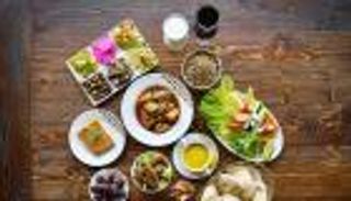 سلوكيات الإفطار في رمضان.. أطعمة ومشروبات ضرورية