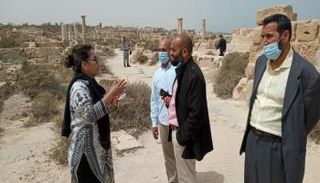 أفراد من برنامج الأمم المتحدة الإنمائي UNDP في صبراتة الليبية 