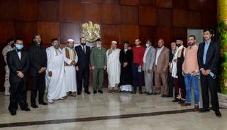 المشير حفتر وأعيان قبائل الزنتان 