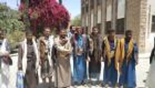 إيرلو ينتزع صلاحيات زعيم الحوثيين.. حصانة إيرانية لمحافظ ذمار 