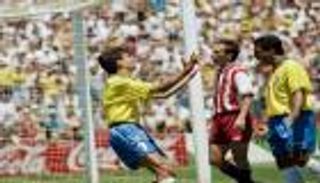 توأم الملاعب.. راقصا السامبا يزلزلان كأس العالم