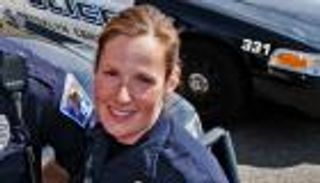 الثالث في 5 أعوام.. معلومات عن الضحية والضابط بحادث مينيابوليس