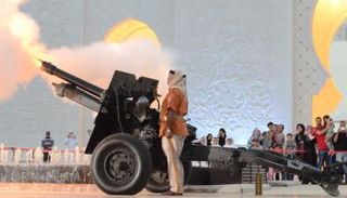 مدفع رمضان في أبوظبي