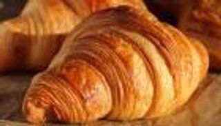 صورة.. قطعة "كرواسون" تثير الرعب في بولندا