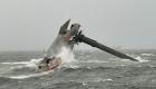 قتيل و12 مفقودا بانقلاب سفينة في خليج المكسيك